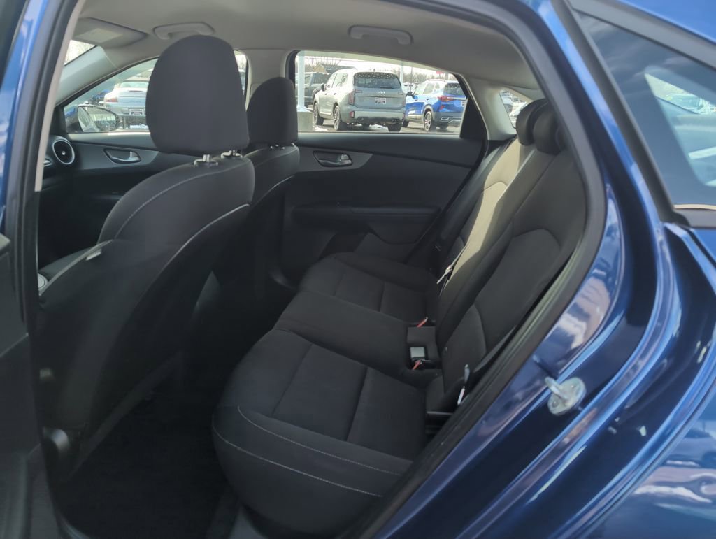 Used 2021 Kia Forte LXS image 9