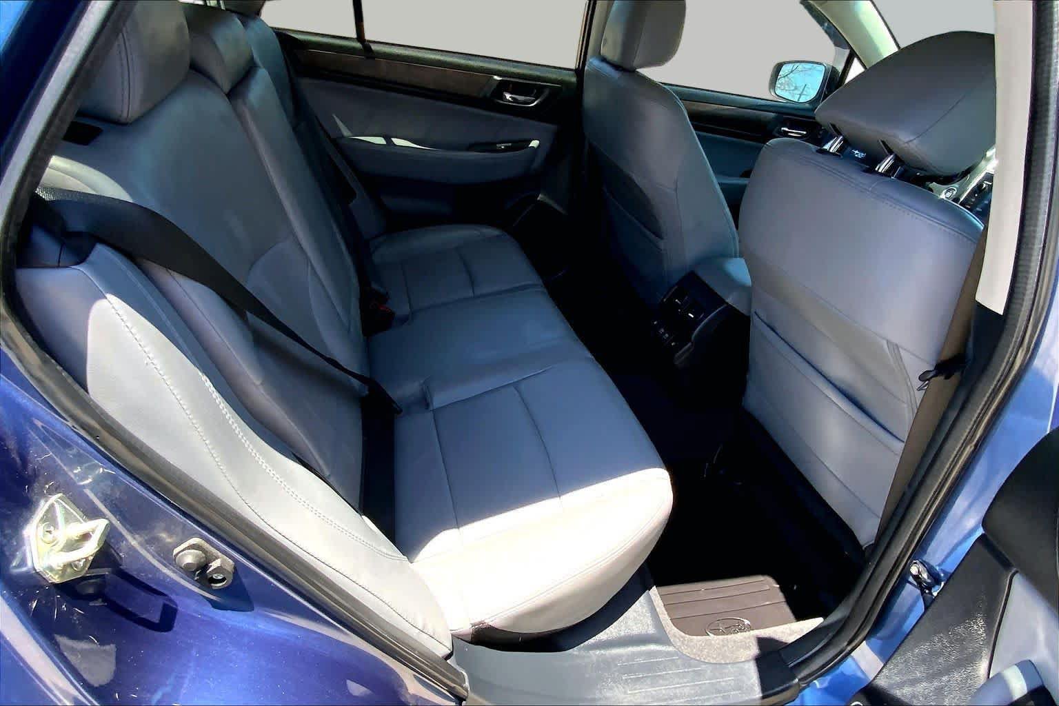 Used 2019 Subaru Outback 3.6R Limited w/ Popular Package #2 AWD/4WD image 19