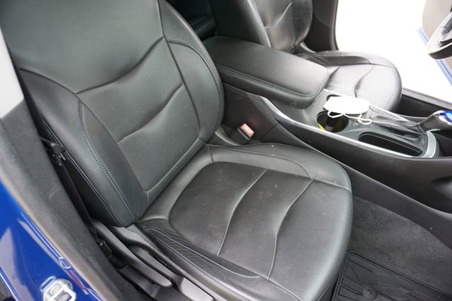 Used 2017 Chevrolet Volt Premier w/ Driver Confidence II Package FWD image 14
