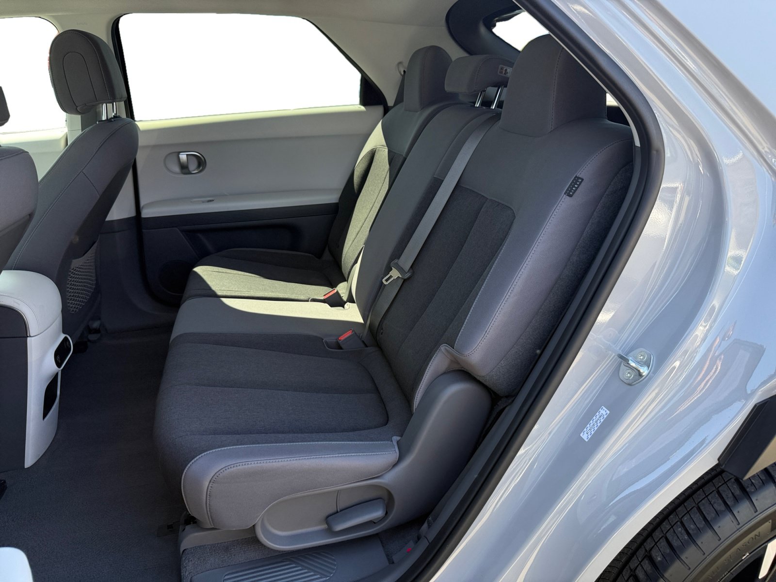 Certified 2024 Hyundai Ioniq 5 SEL RWD image 16