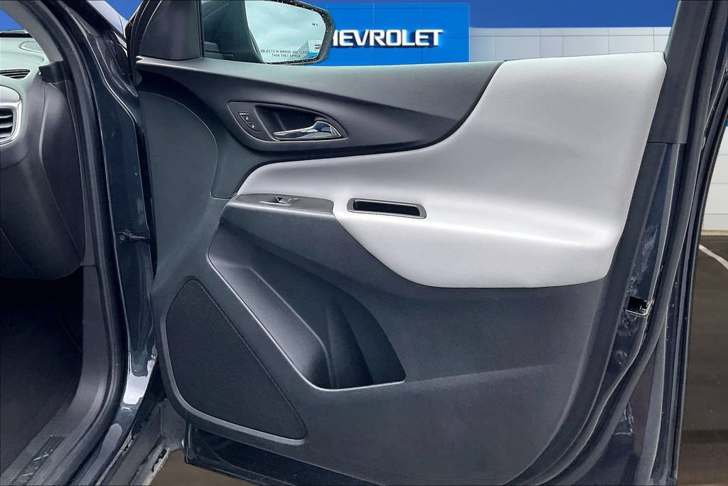Used 2022 Chevrolet Equinox LT w/ Driver Convenience Package FWD image 27