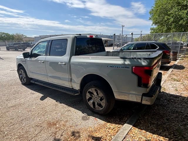 Used 2023 Ford F150 Lightning Lariat w/ Equipment Group 511A High AWD/4WD image 4