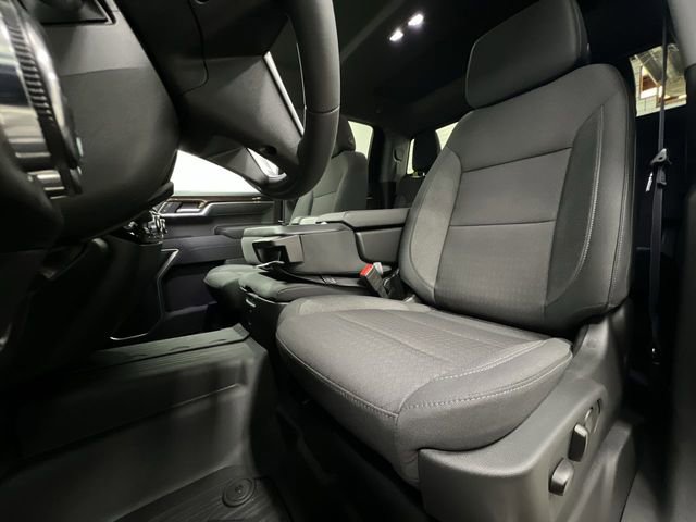 New 2026 GMC Sierra 1500 SLE image 19