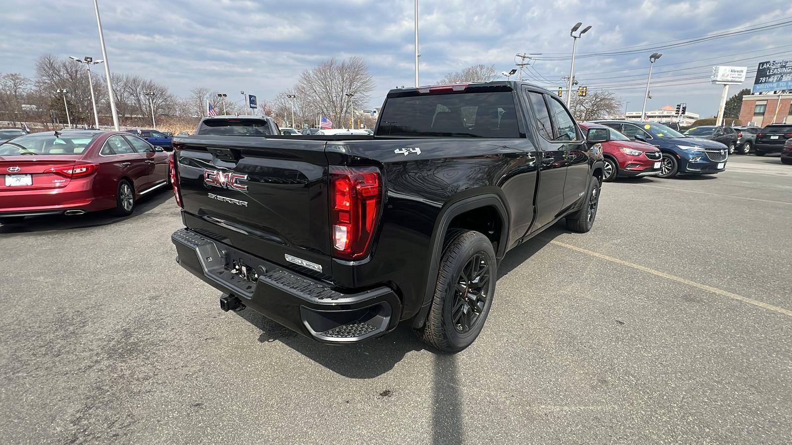 New 2026 GMC Sierra 1500 Elevation image 7