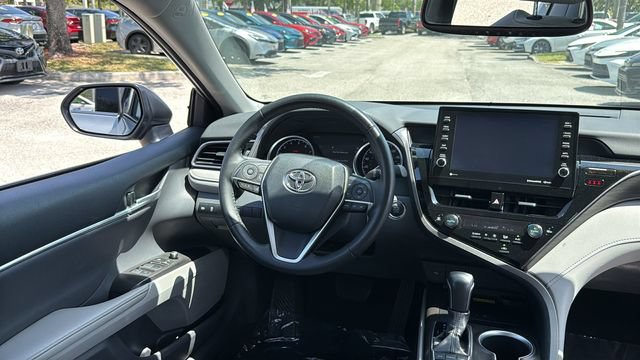 Used 2023 Toyota Camry XLE FWD image 13