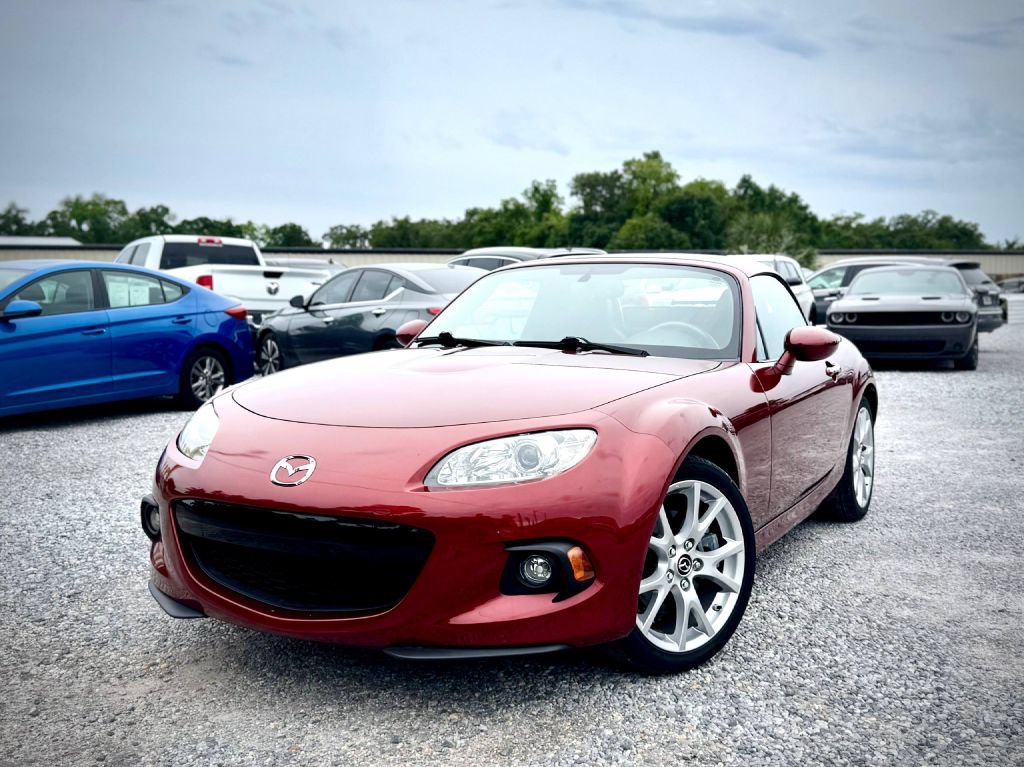 Used 2013 MAZDA MX-5 Miata Grand Touring RWD image 1