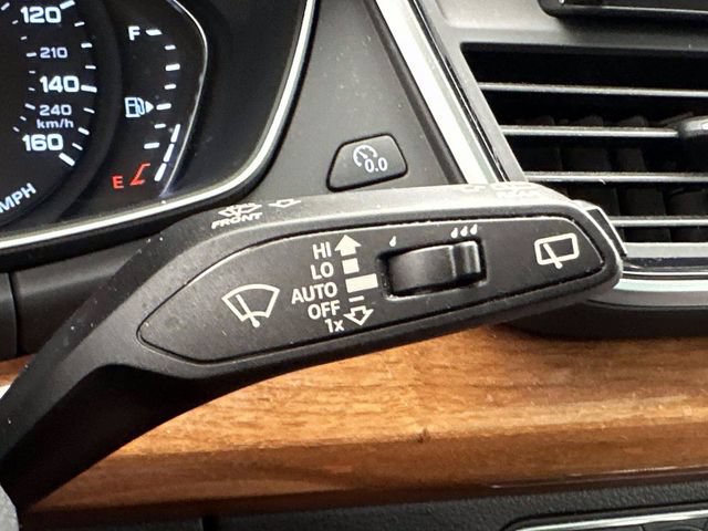 Certified 2023 Audi Q5 2.0T Premium w/ Convenience Package AWD/4WD image 33