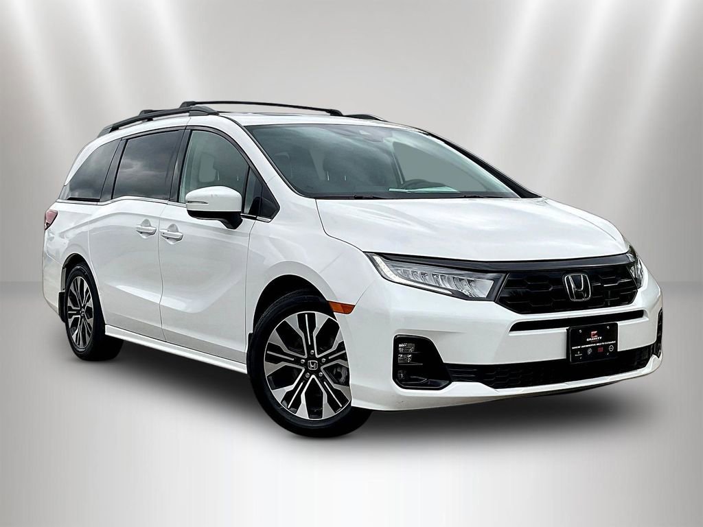 Used 2025 Honda Odyssey Elite image 3