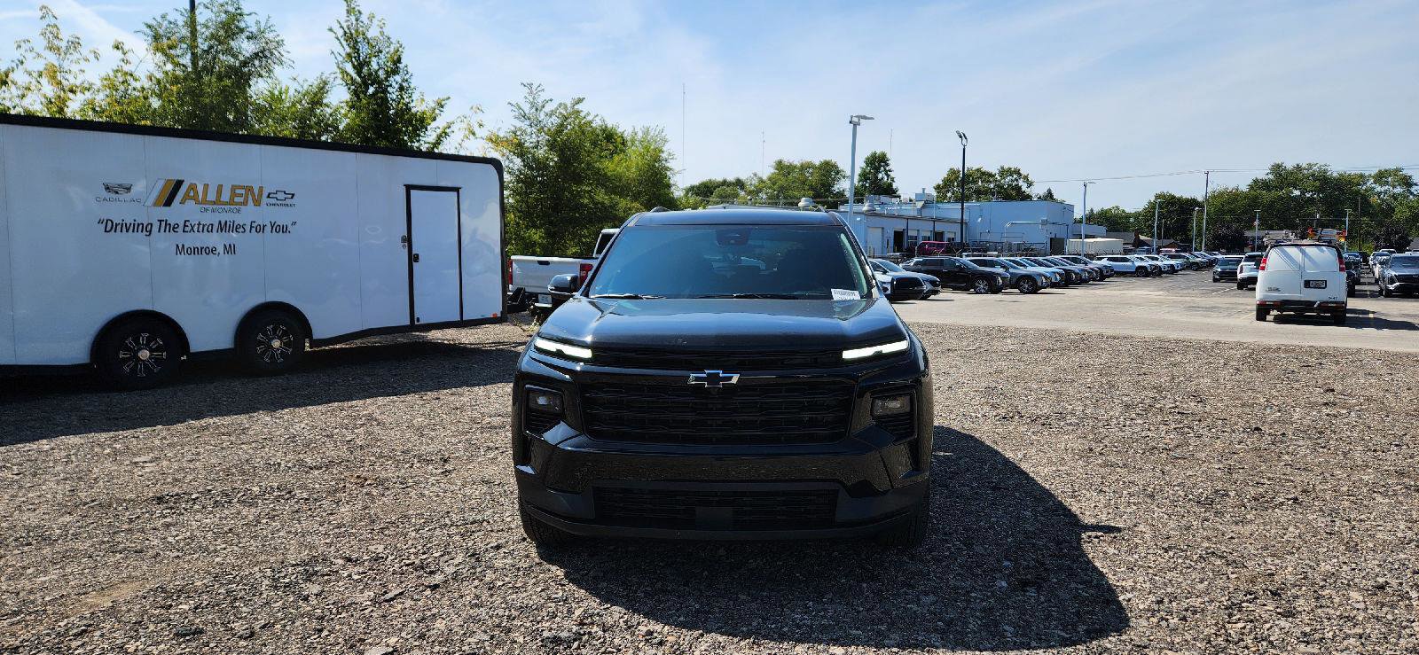 New 2026 Chevrolet Traverse LT w/ Midnight/Sport Edition image 1