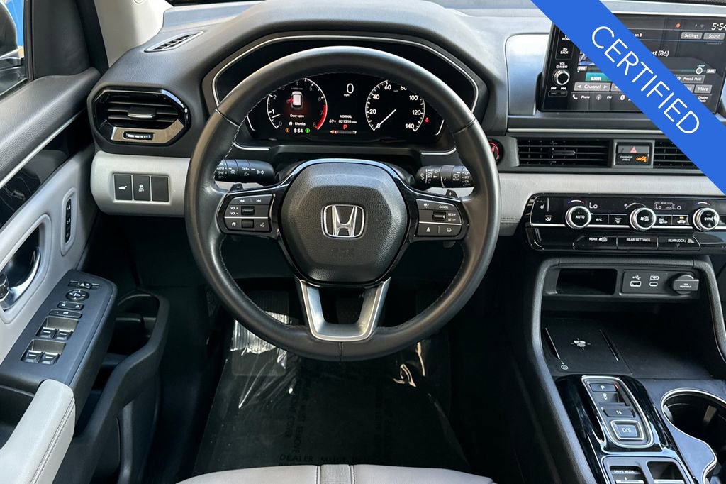 Certified 2025 Honda Pilot EX-L image 16