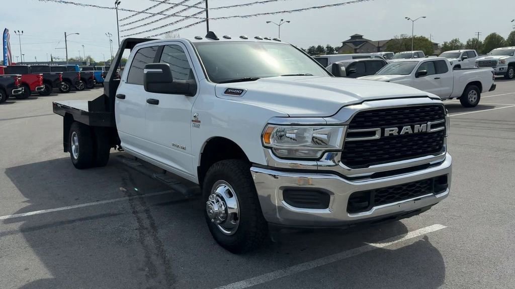 Used 2024 RAM 3500 SLT w/ Quick Order Package 2YG SLT AWD/4WD image 9