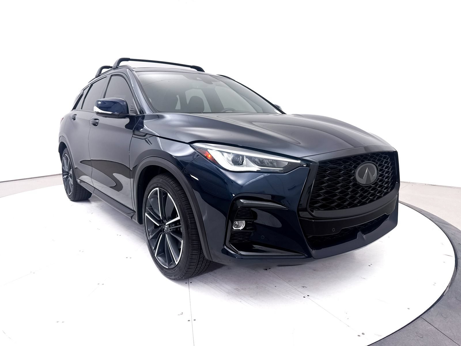 Used 2025 INFINITI QX50 Sport AWD/4WD image 14