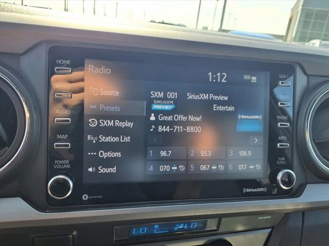 Used 2021 Toyota Tacoma TRD Sport image 14