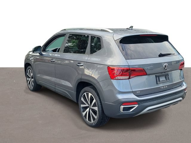 Certified 2023 Volkswagen Taos SE FWD image 3