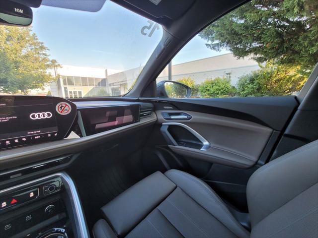 Certified 2025 Audi Q5 Prestige AWD/4WD image 23