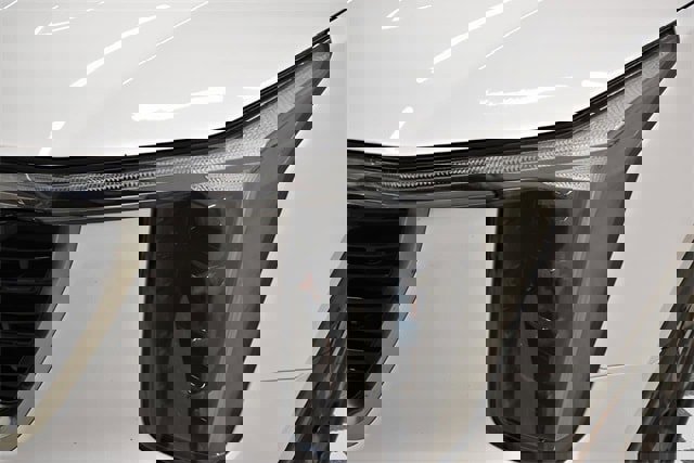 Used 2024 Kia Sorento S image 17