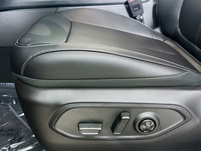 New 2025 Jeep Grand Cherokee L Limited image 19