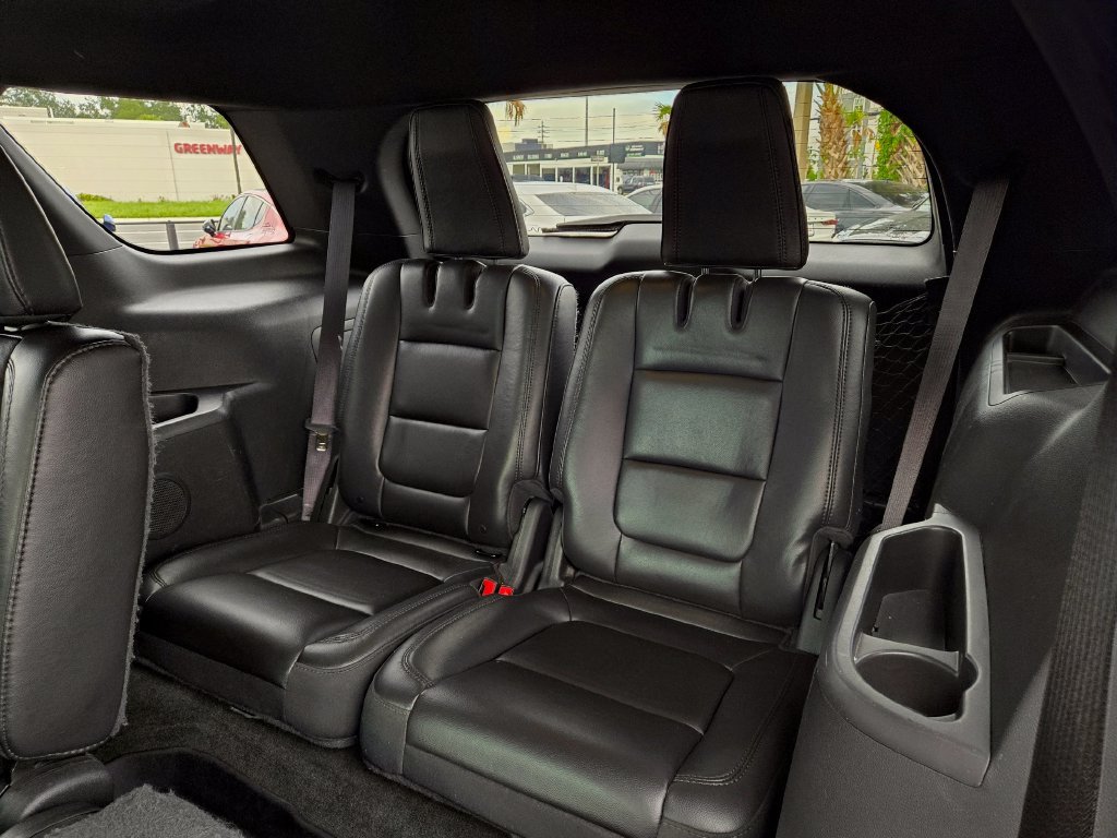 Used 2013 Ford Explorer XLT AWD/4WD image 41