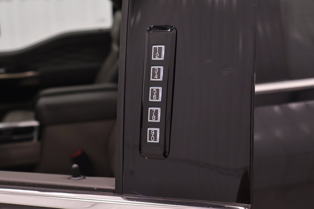 Certified 2026 Ford F350 Platinum w/ Platinum Plus Package image 42