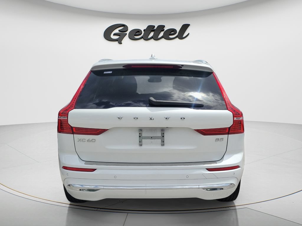 Used 2022 Volvo XC60 B5 Inscription w/ Advanced Package FWD image 5