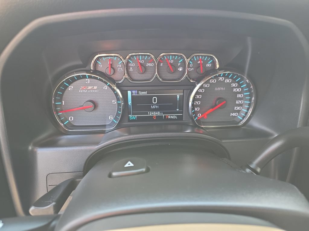Used 2018 Chevrolet Silverado 1500 LT w/ All Star Edition AWD/4WD image 14