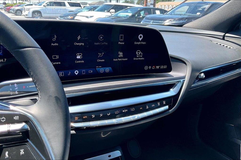 Certified 2024 Cadillac Lyriq Tech w/ Driver Assist Package AWD/4WD image 15