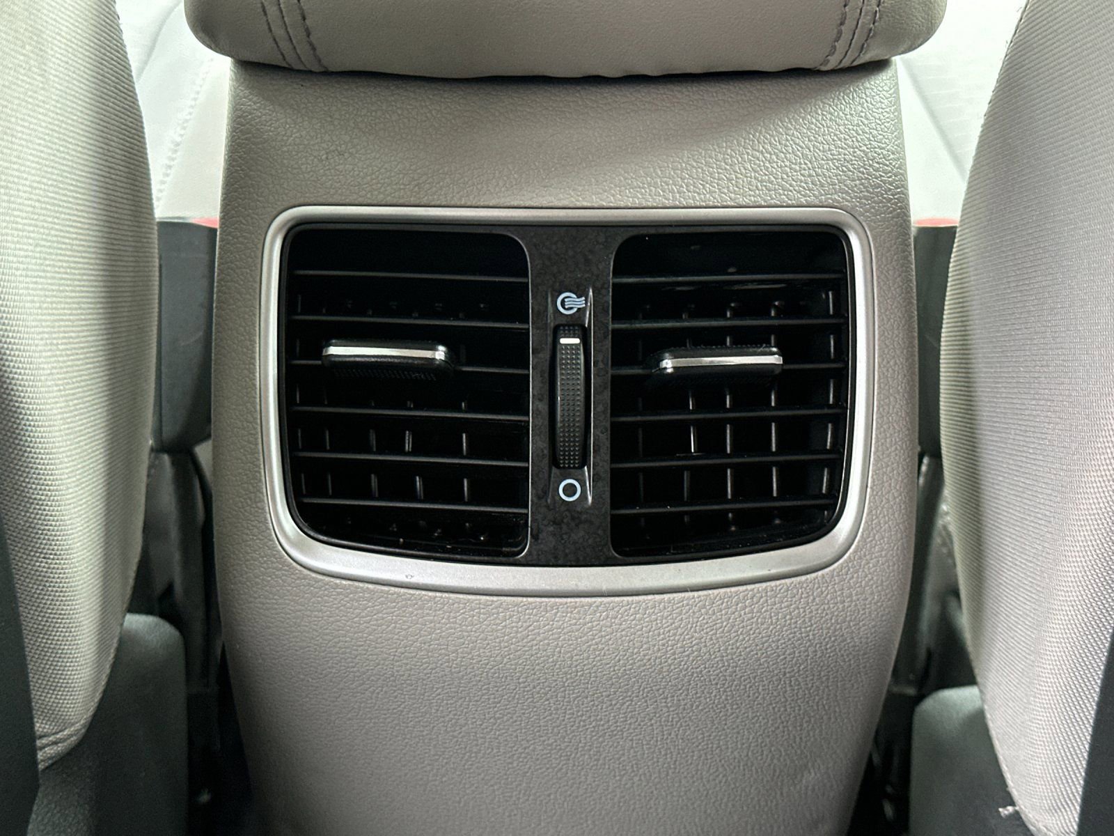 Used 2019 Hyundai Tucson Sport image 13