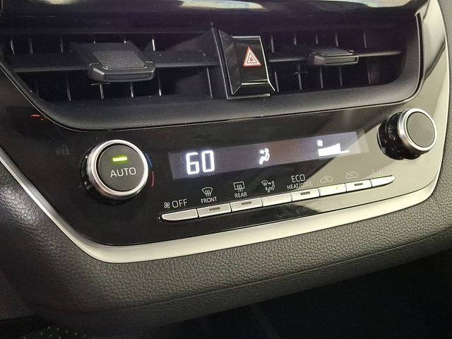 Used 2023 Toyota Corolla LE w/ Carpet Mat Package (TMS) FWD image 17