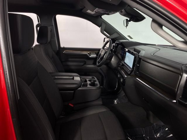 Used 2023 Chevrolet Silverado 1500 LT AWD/4WD image 15