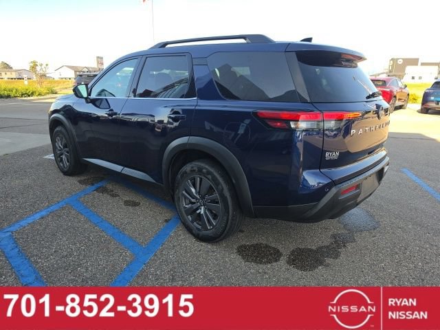 Certified 2024 Nissan Pathfinder SV AWD/4WD image 4