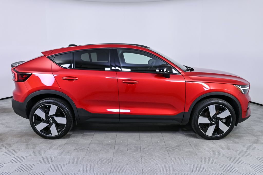 Used 2023 Volvo C40 P8 Recharge Ultimate image 29