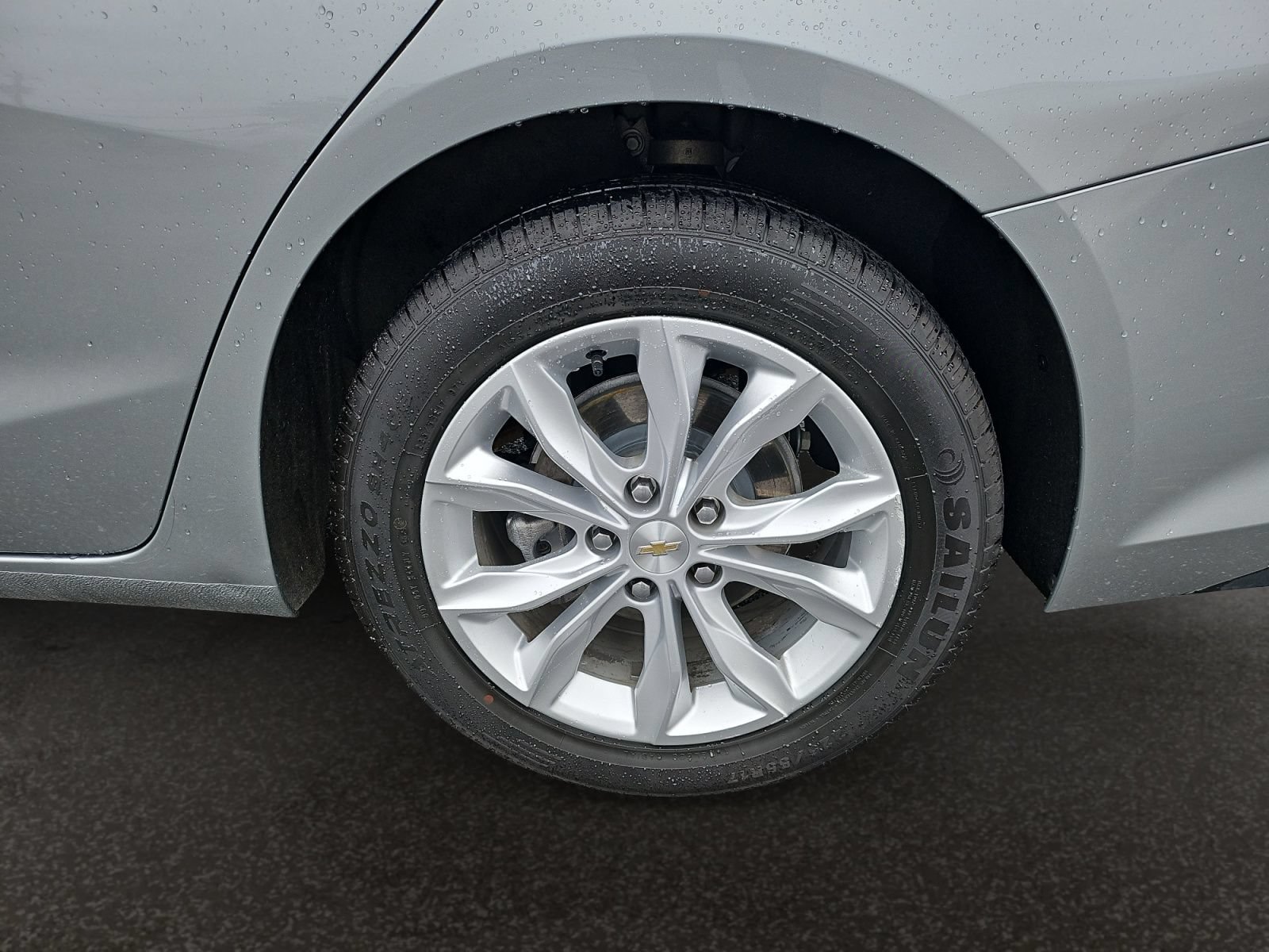 Used 2025 Chevrolet Malibu LT FWD image 40