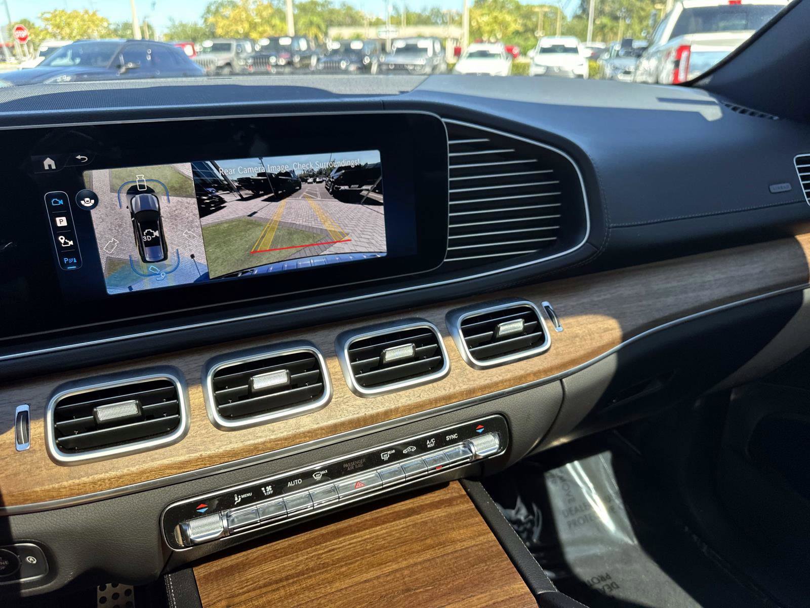 Certified 2025 Mercedes-Benz GLS 450 4MATIC image 26