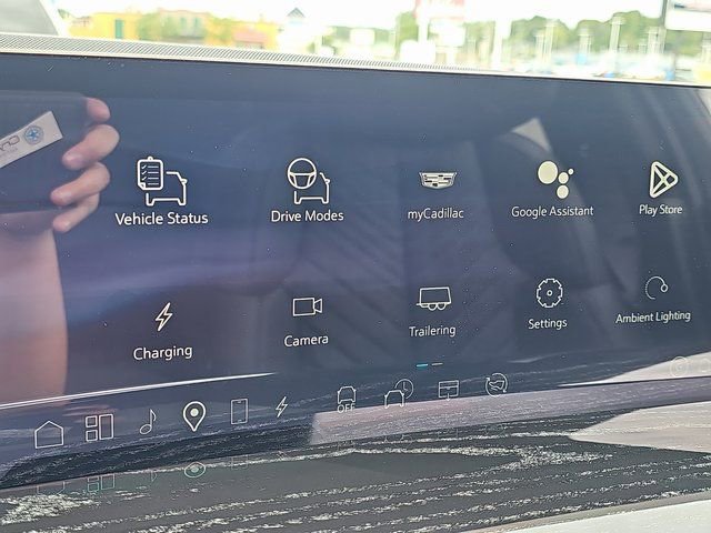 New 2026 Cadillac Escalade IQ Sport 1 w/ LPO, ONYX Package image 25