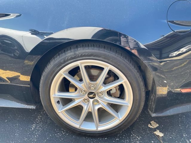 Used 2017 Ford Mustang GT Premium RWD image 11