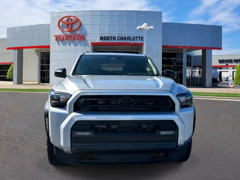 Used 2025 Toyota 4Runner SR5 RWD image 3