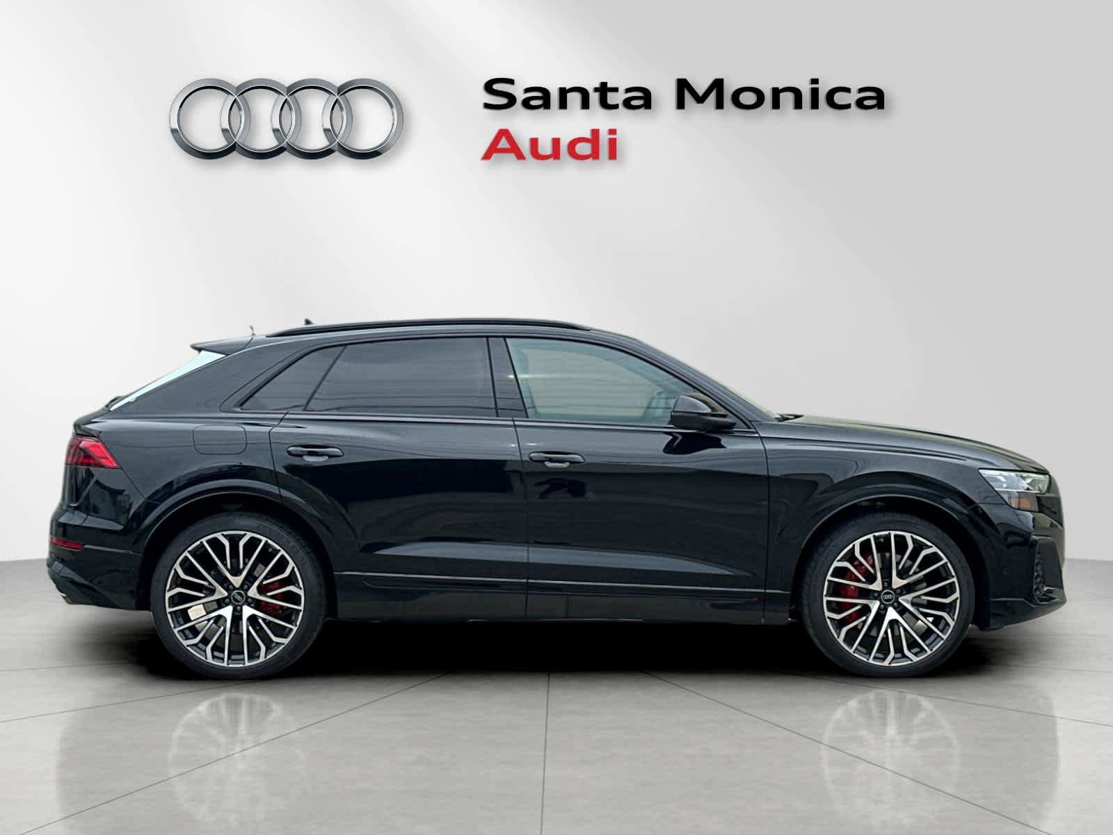 New 2026 Audi SQ8 Prestige image 8