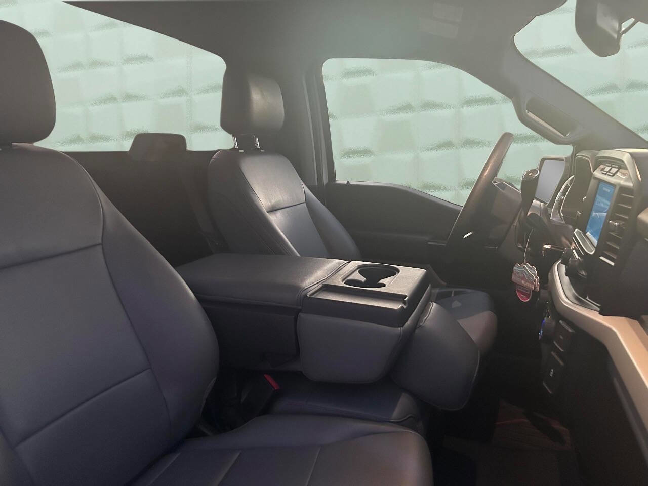 Used 2023 Ford F150 XL image 17