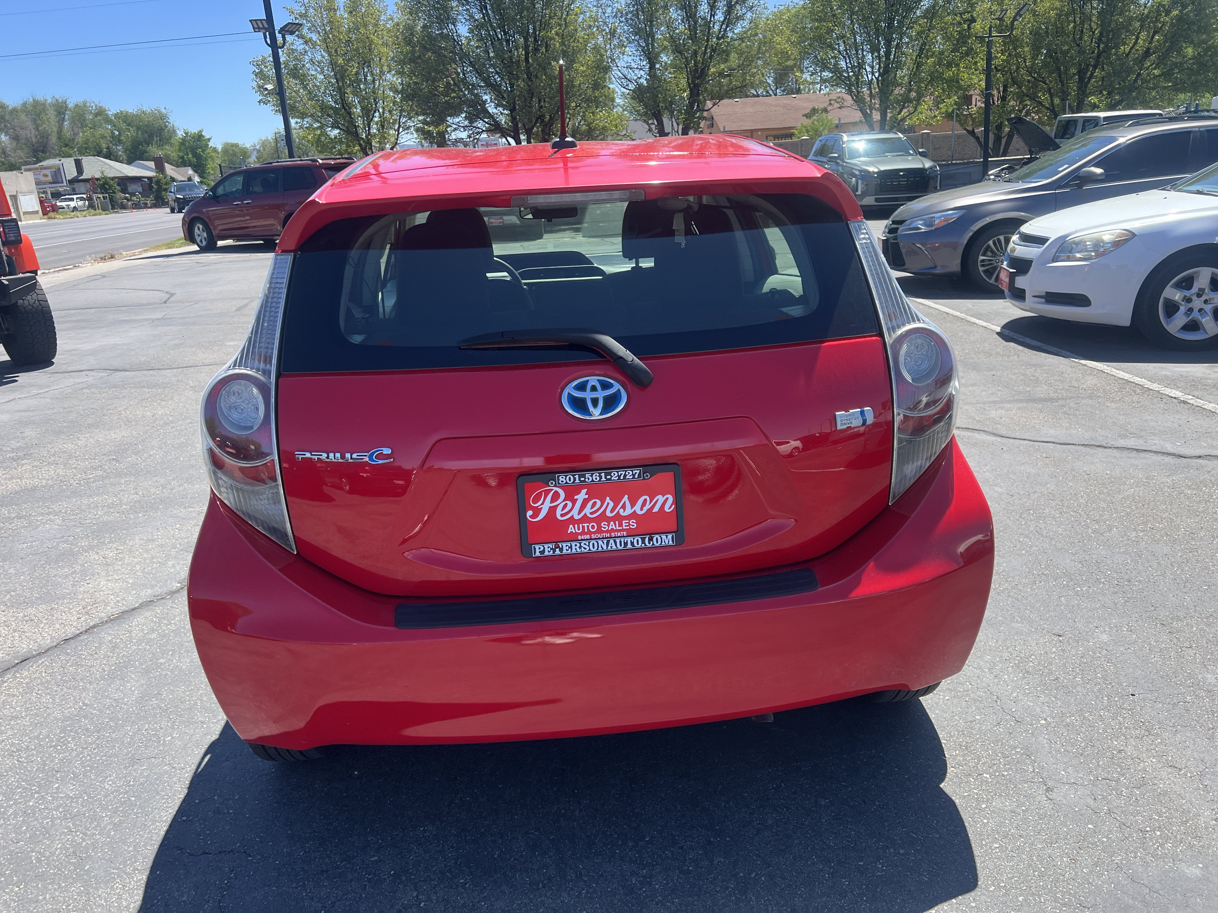 Used 2013 Toyota Prius C Three FWD image 6