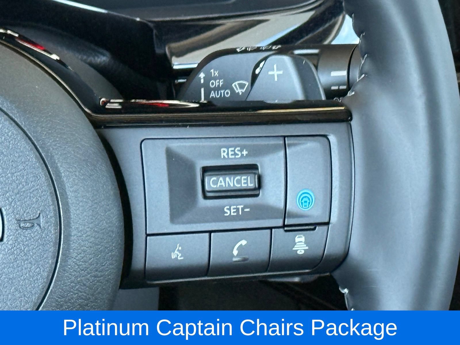 Used 2023 Nissan Pathfinder Platinum w/ Lighting Package (N93) AWD/4WD image 32