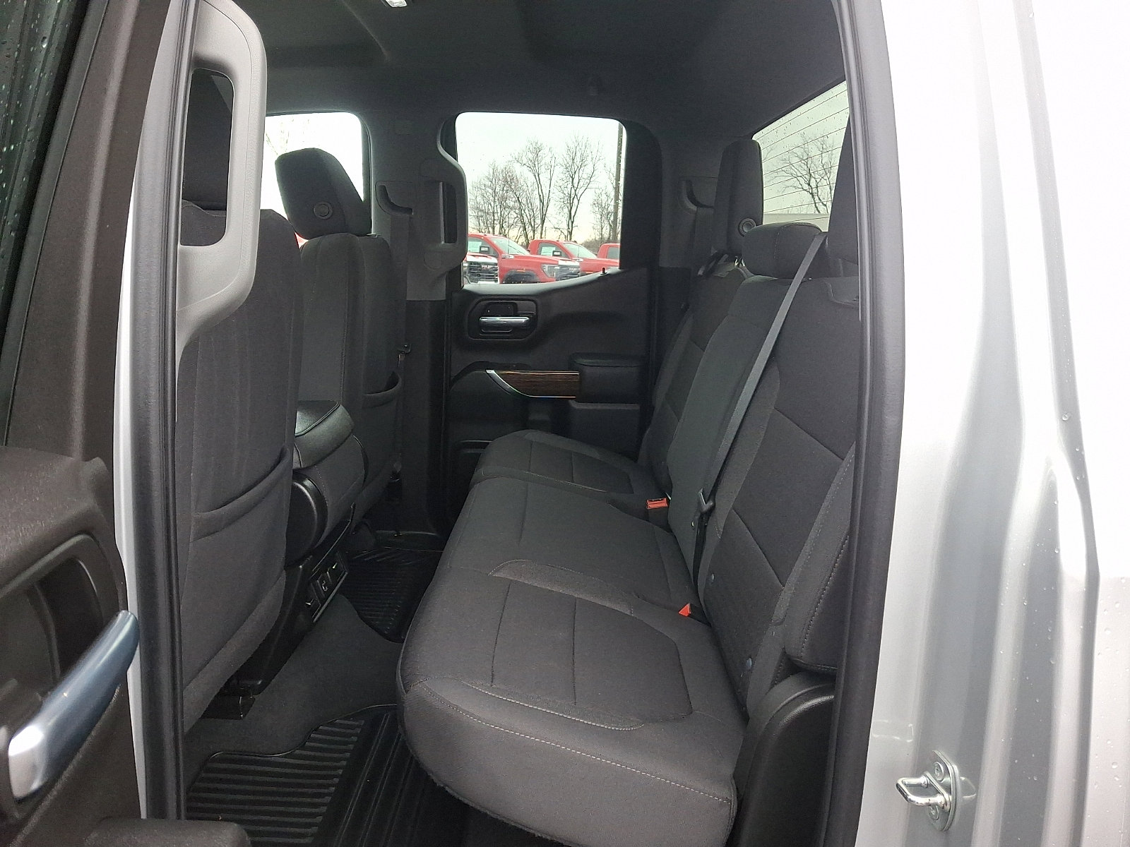 Used 2022 GMC Sierra 1500 SLE image 11
