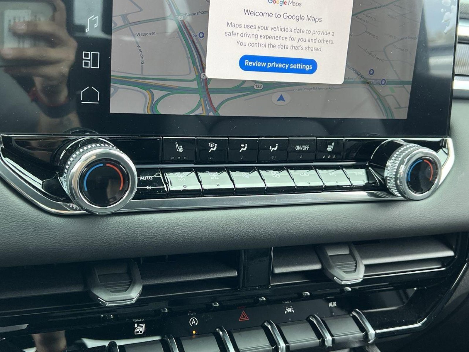 New 2025 GMC Canyon Elevation w/ Convenience Package image 15