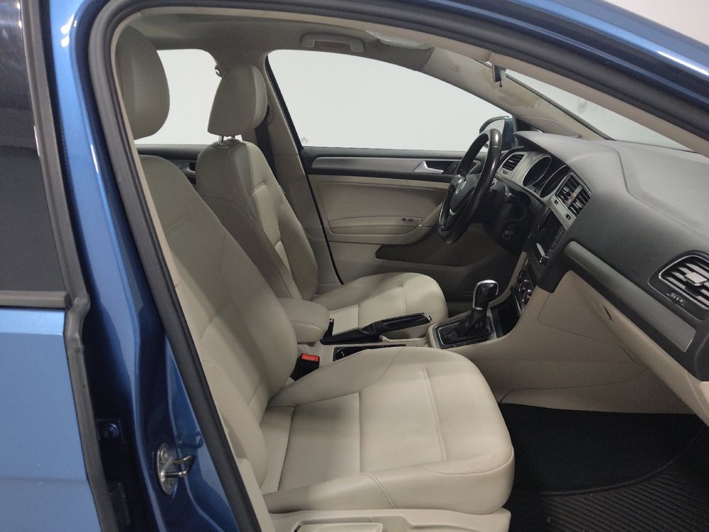 Used 2015 Volkswagen Golf S FWD image 21