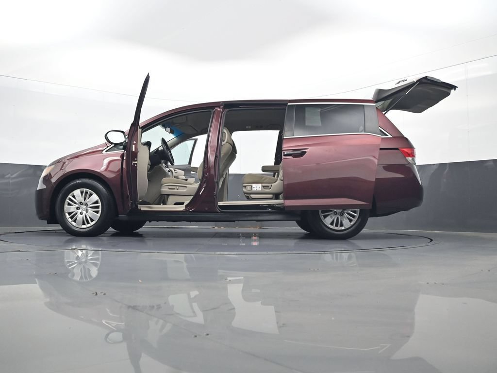 Used 2014 Honda Odyssey LX image 36
