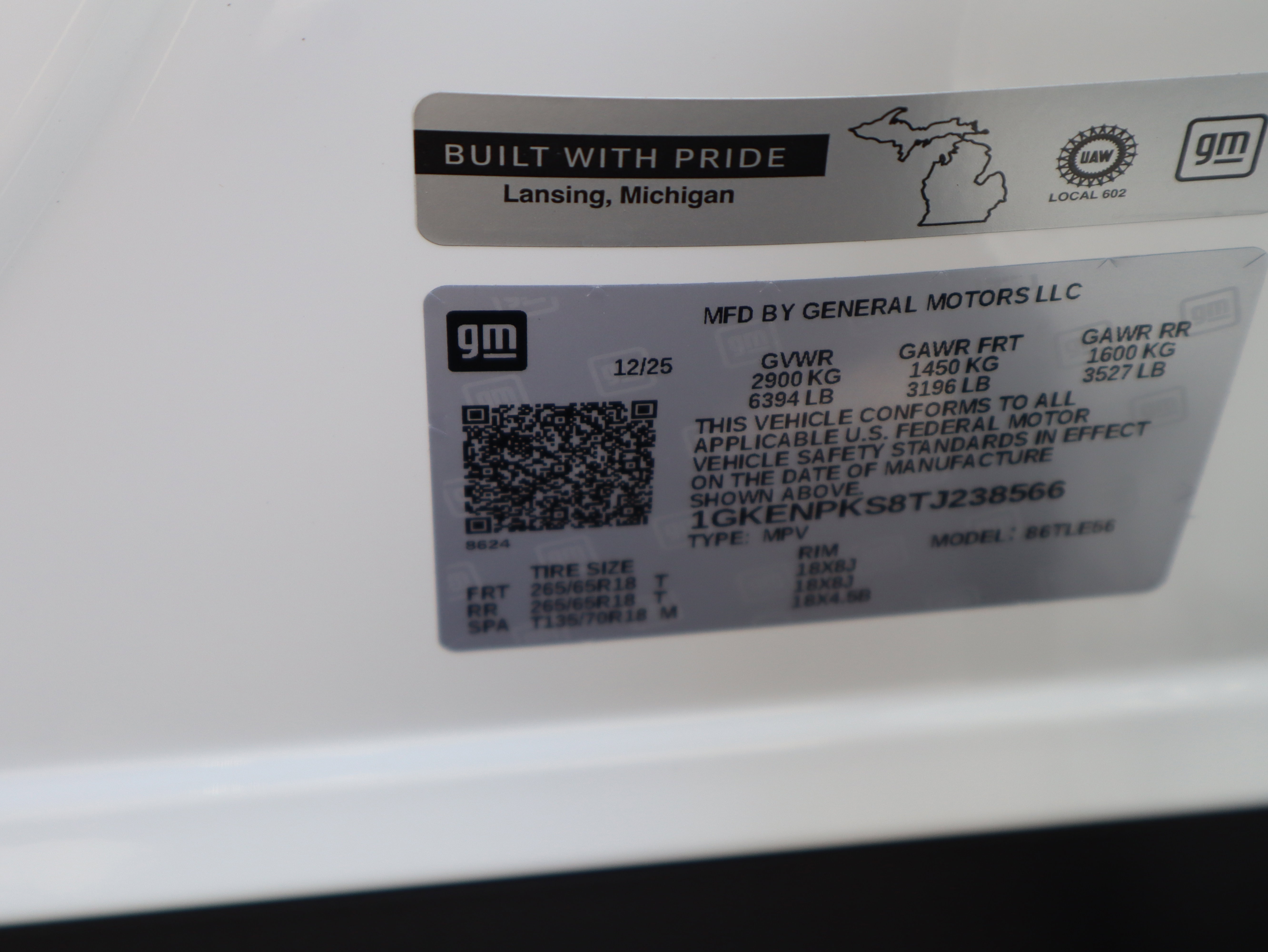 New 2026 GMC Acadia AT4 w/ Super Cruise Package image 43