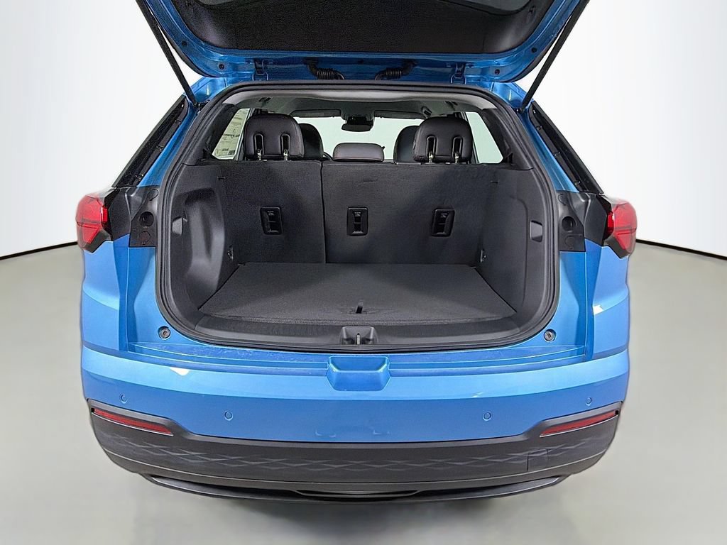 New 2027 Chevrolet Bolt RS FWD image 20