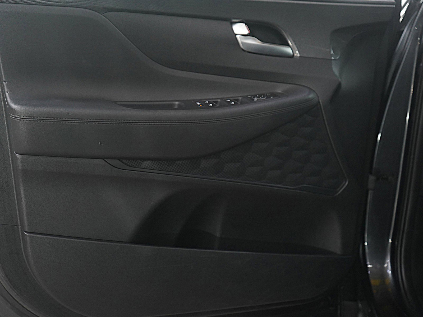 Used 2023 Hyundai Santa Fe SEL image 19