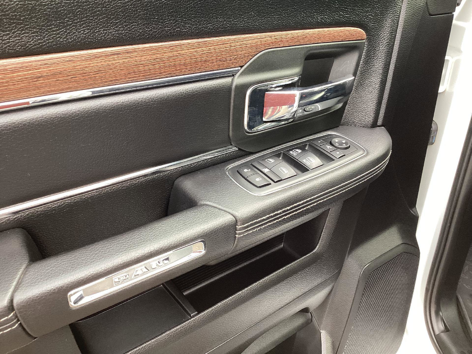 Used 2018 RAM 2500 Laramie image 13