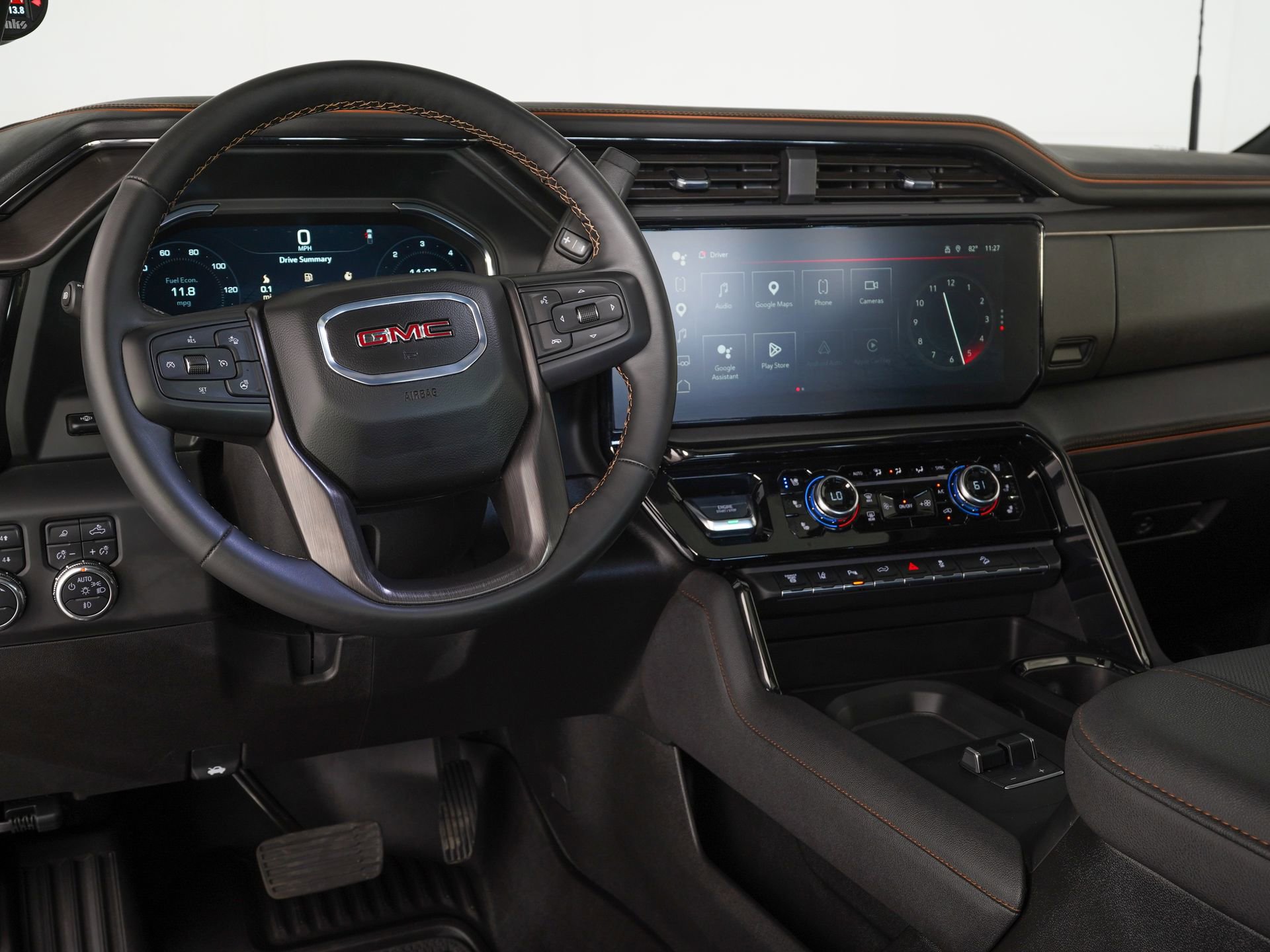 Used 2024 GMC Sierra 2500 AT4 w/ AT4 Premium Plus Package AWD/4WD image 14