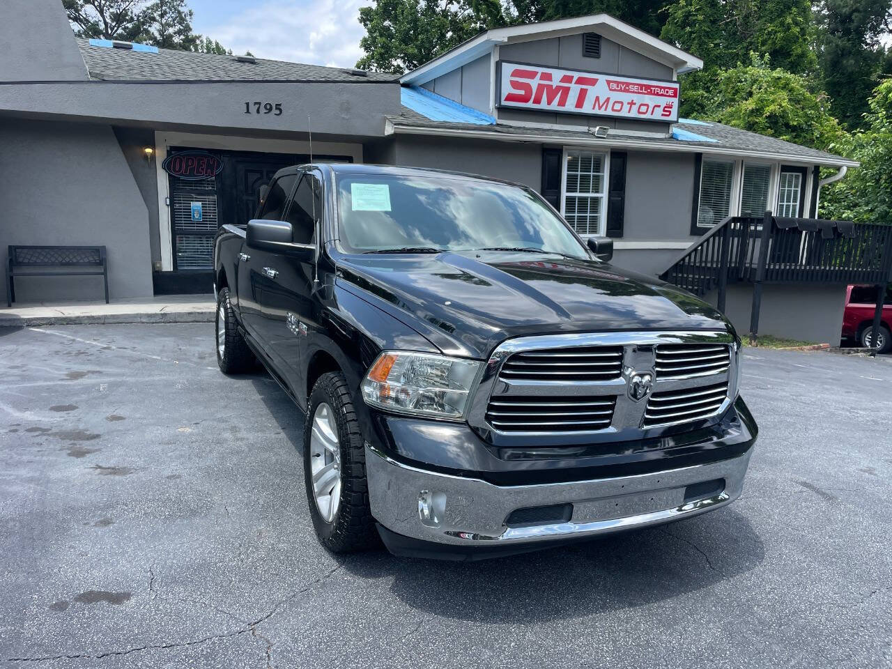Used 2014 RAM 1500 Big Horn RWD image 4